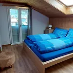 Sunnmaetteli * Wilderswil